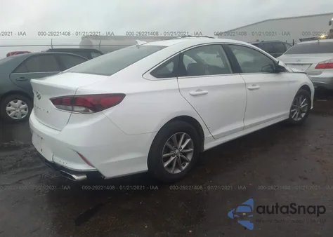 2019 Hyundai Sonata Se z USA, uszkodzony, nr VIN 5NPE24AF6KH738689